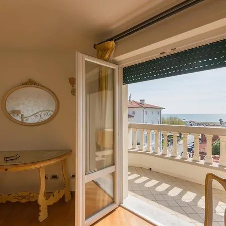 Szálloda Belvedere 4*