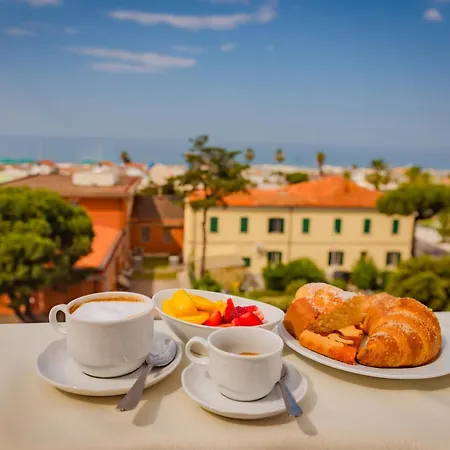 Belvedere Отель 4*