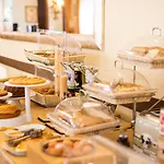 Belvedere Hotell 4*