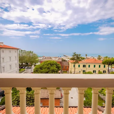 Belvedere 4* Forte dei Marmi