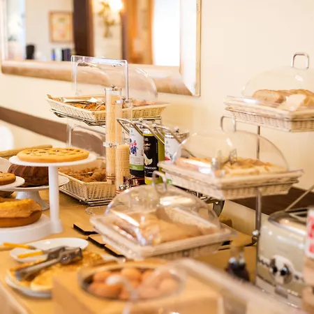 Belvedere Готель 4*